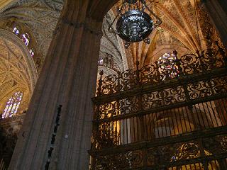 cathedral inside 2.JPG